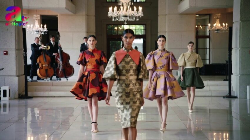 FashionShow83-poster