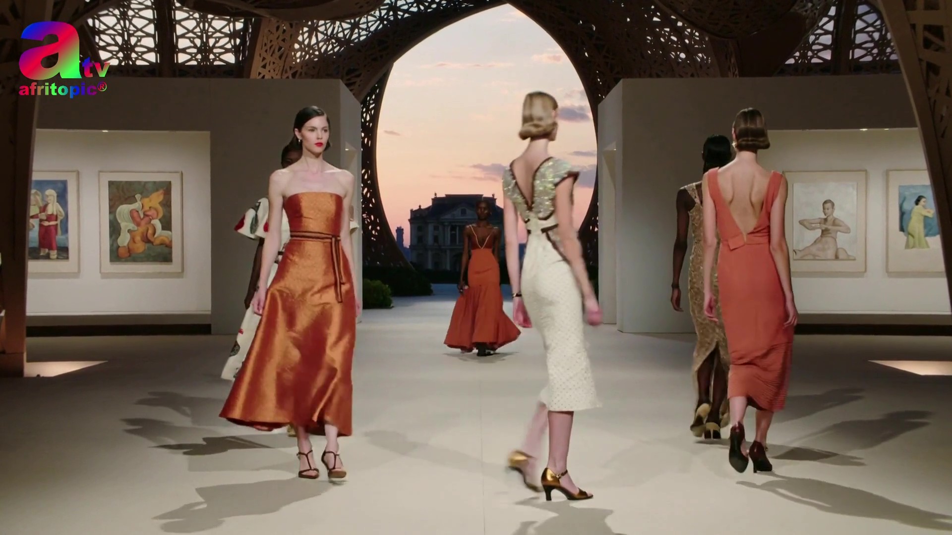 FashionShow128-poster